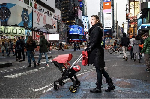 Doona Infant Car Seat & Latch Base – Night (Black) – US Version