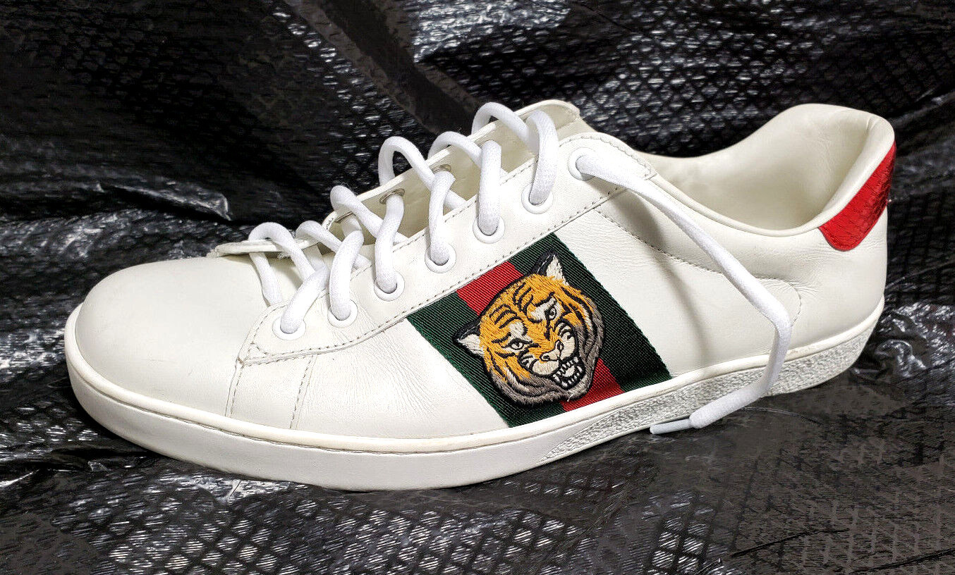 Gucci men Ace sneakers 8 1/2D White leather Tiger motif red Gucci men Ace sneakers 8 1/2D White leather Tiger motif red