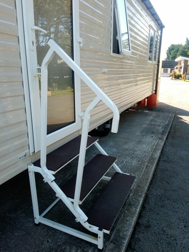 Static Caravan Steps. White. Three Treads. Located near Rhyl Prestatyn