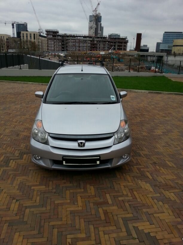 Honda stream mpv