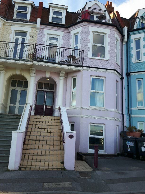 Pier Studio Flat in Bournemouth, Dorset Gumtree