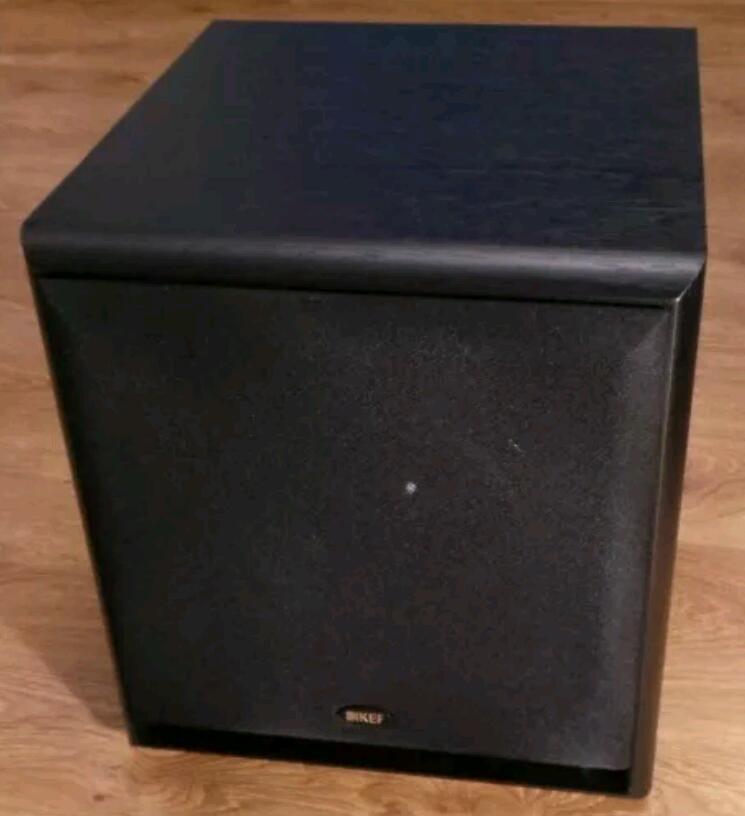 KEF C4 Active Powered 8" Subwoofer / Sub 200W Black Ash. in