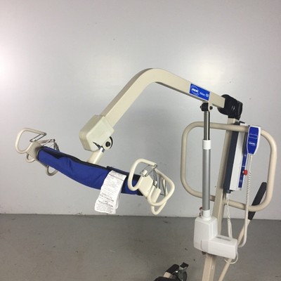 GASTONIA, NC -- Invacare Reliant 450 Electric Patient Lift 450 Lb Cap.