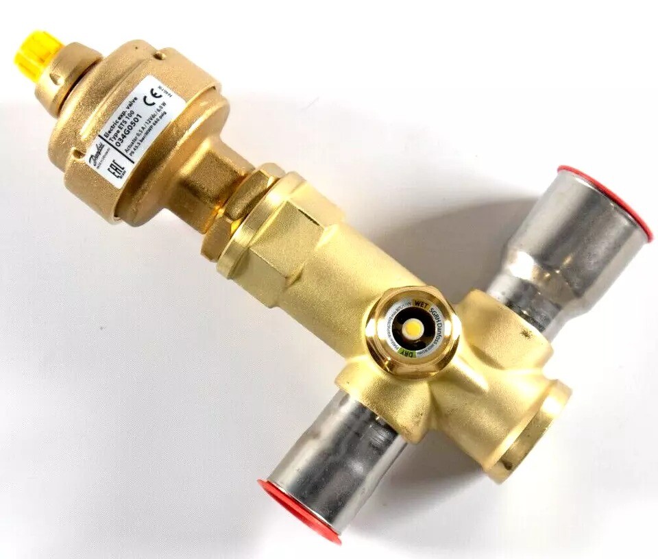 1PC NEW Danfoss Electronic Expansion Valve ETS100 034G0501 Interface: 9/8*11/8
