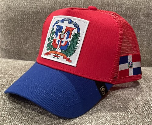 Cap W Shield Flag Mesh