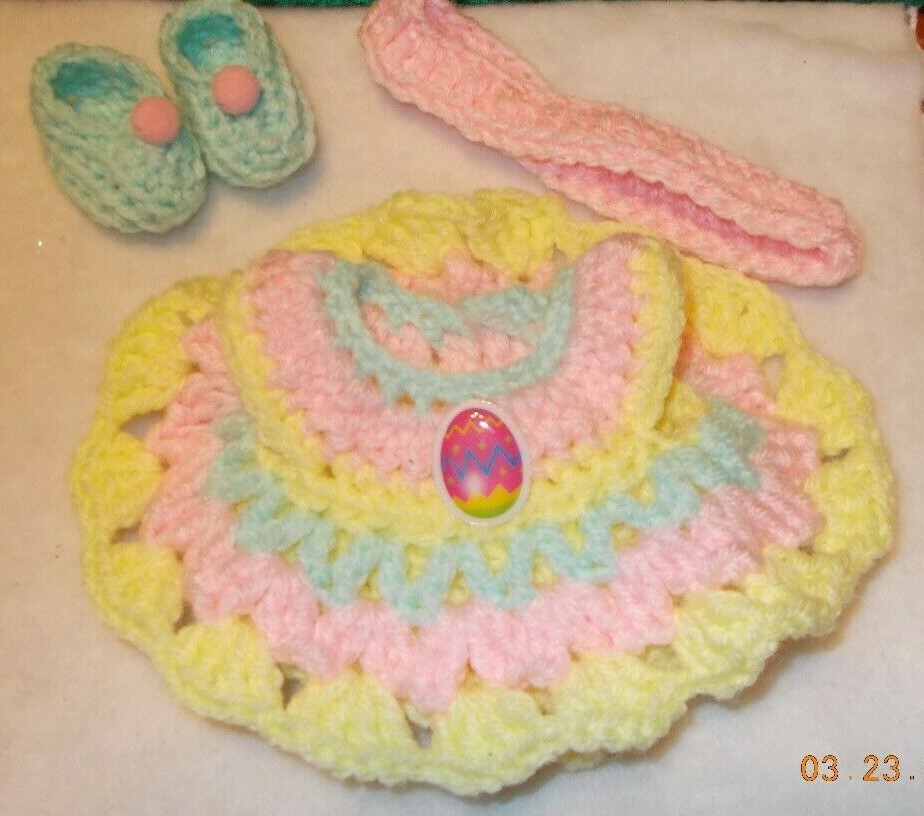 HAND CROCHETED DOLL CLOTHES/fits 8.5
