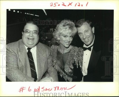 1994 Press Photo Mervin Muniz, Tonja Walker, Chris Lincoln at Fair Grounds Party