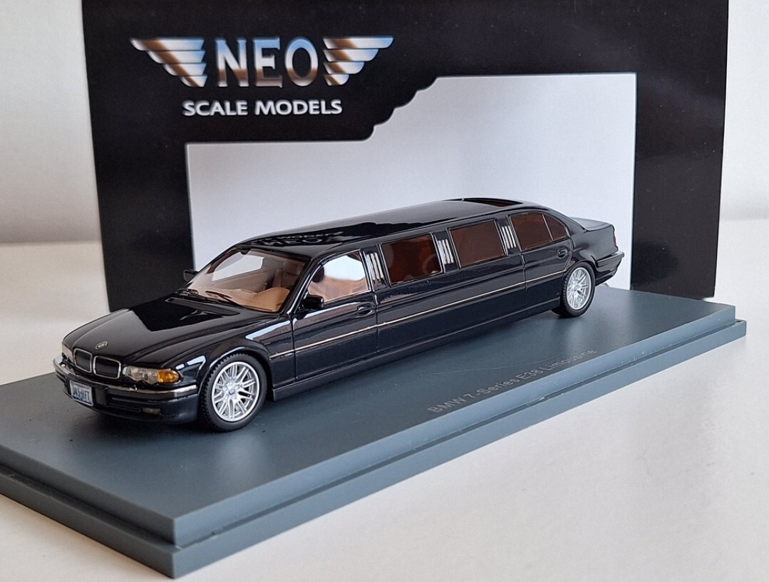 405-131 BMW特注 1/43 BMW 7 Series ブラック MINICHAMPS 431027000 Scale 1/43 | BMW 7-SERIES 2008 BLACK