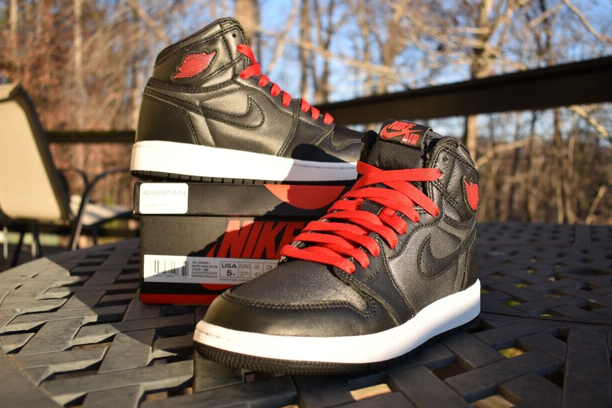 シューズ(男性用) Nike Air Jordan1RetroHigh Black Toe 27.5 Nike Air Jordan 1 Retro High OG Black Toe (2013) Red White