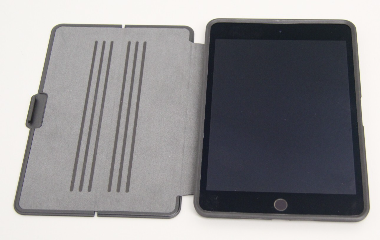 Apple iPad Mini 4th Generation A1538 7.9