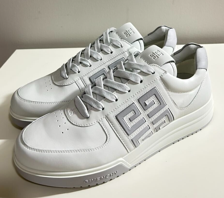 Pre-owned Givenchy Brand-new Men's  White 4g Embossed Leather Sneakers In Us9/uk8/eu42