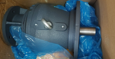 HUB-CITY Helical Inline (0250-12875) 53.50:1 RATIO 182TC FLANGE IN / SHAFT OUT