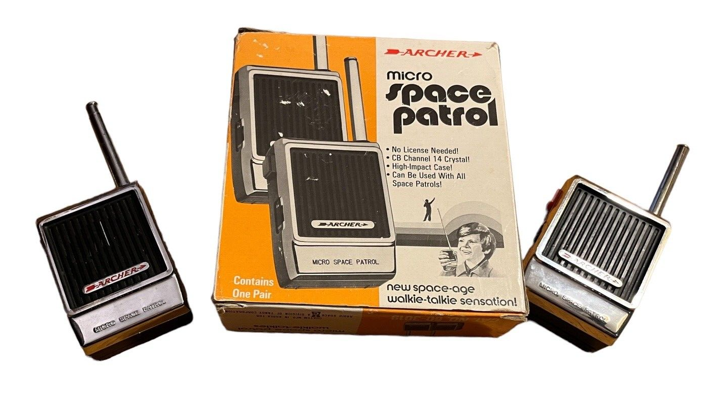 Vintage ARCHER SPACE PATROL Transistor WALKIE TALKIE Set Radio Shack Tandy WORKS