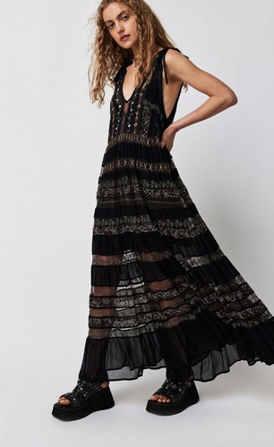 

Платье макси с кружевной вышивкой Free People Lacey Lady  300 долларов США, Черный