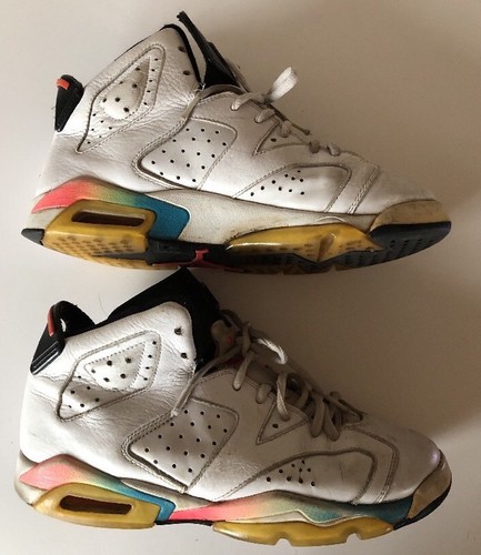 Nike Air Jordan VI 6 Retro White Rainbow 2009 384665 103 SZ 6Y Youth