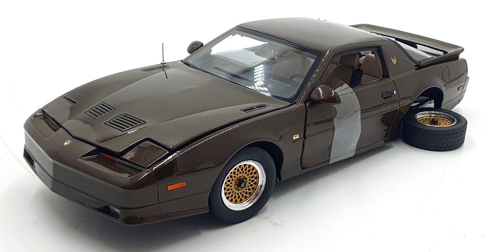 グリーンライト 1/18 ポンティアック GTA Greenlight 1/18 Scale13588 - 1987 Pontiac Firebird GTA