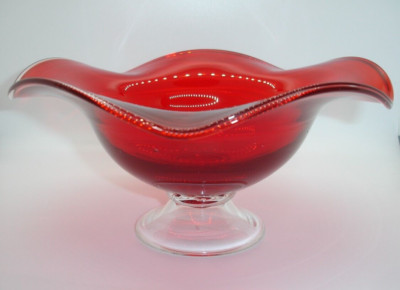footed deep ruby red ART GLASS w WAVY undulating fLoral RIM FRUIT candy nut BOWL