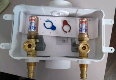 Oatey Centro II 1/2'' Copper Sweat Washing Machine Outlet Box with Water Hammer