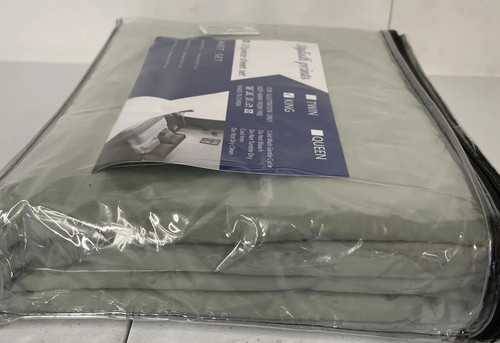 3 Piece Duvet Cover Set, KING Size 108x102" Reversible Bedding GREEN GRAY Grey