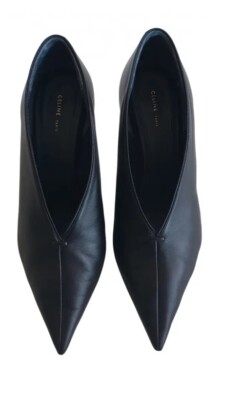 Celine Soft V Neck Napa Lambskin Kitten Heel Black Pumps Size 42 US 12 AUTHENTIC