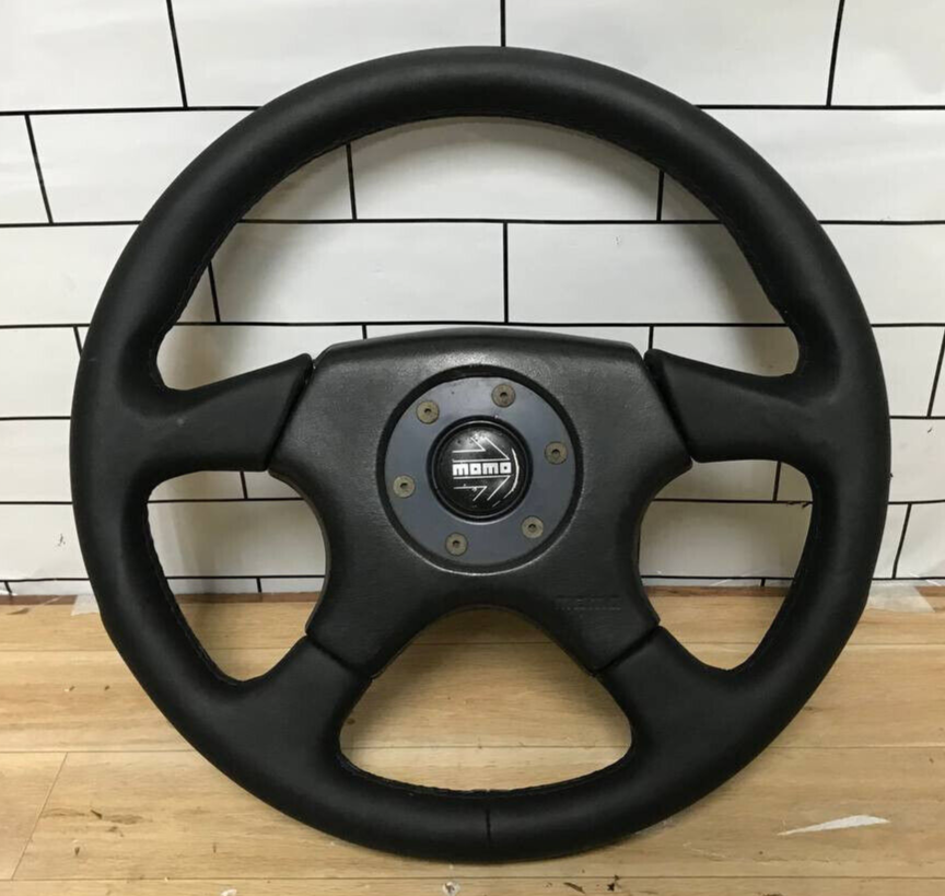 Momo Steering Wheel Speed 4 TYP M36 KBA 70135 12-92 Used
