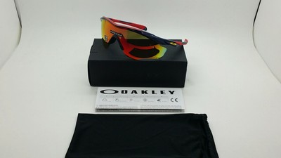Oakley M2 Frame XL modello 9343 colore 12 occhiale da sole Prizm Ruby