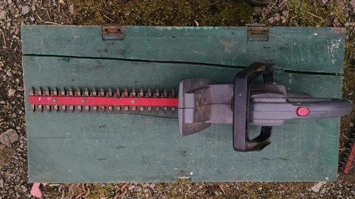 Craftsman Electric hedge Trimmer, 16 inch. Made in USA!