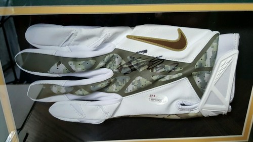 Framed & Matted Autographed Packers Eddie Lacy Football Glove Signed JSA NICE