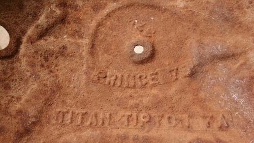 Antique Cast Iron Wood Stove Titan Tipton 7A Prince 75 Top