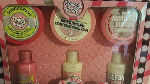 SOAP & GLORY BOX OF DE-LIGHTS TIN
