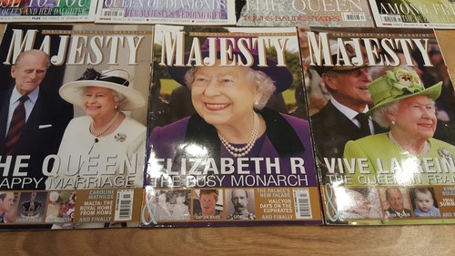 7 Majesty magazine of Queen Elizabeth