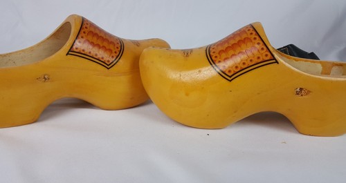 Pair of Decorated Made in Holland Wooden Shoes Child Size 27 17.5 cm