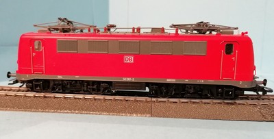 Marklin E141 141 061-2 Code Red
