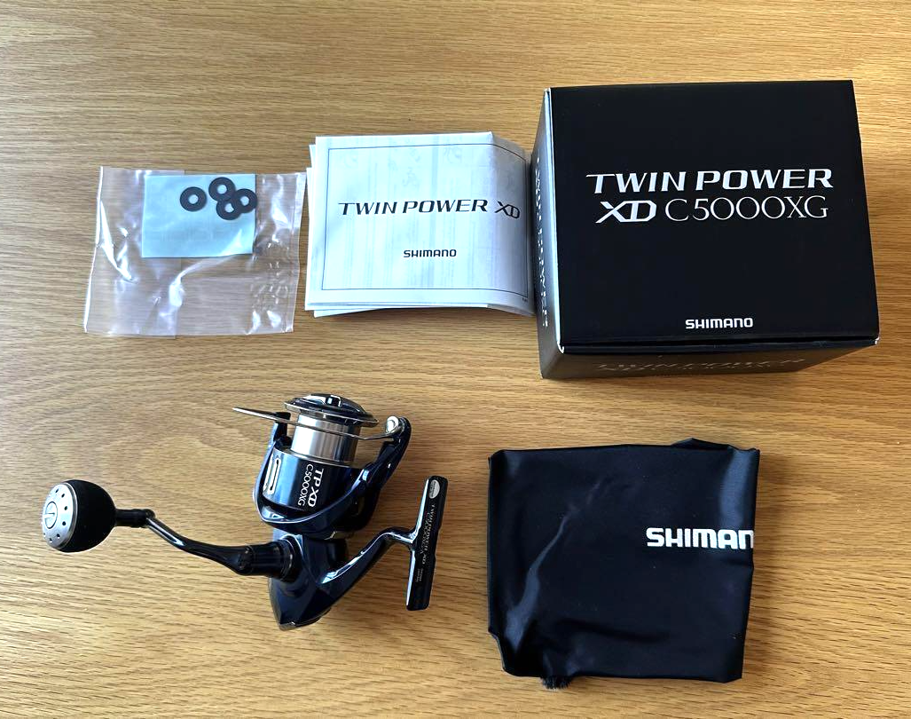 Shimano 21 Twin Power XD C5000XG Spinning Reel New w/ Box