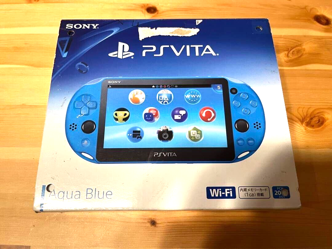 PlayStation Vita Wi-Fiモデル アクア・ブルー 2台 PlayStation Vita Wi-Fi model Aqua Blue (PCH-2000ZA23