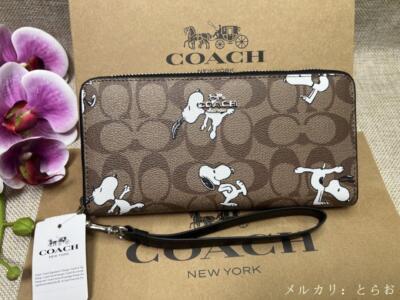 発送は8/4★COACH×PEANUTSバッグ★ COACH コーチCOACH バック 新作 新品 2025 スヌーピー PEANUTS