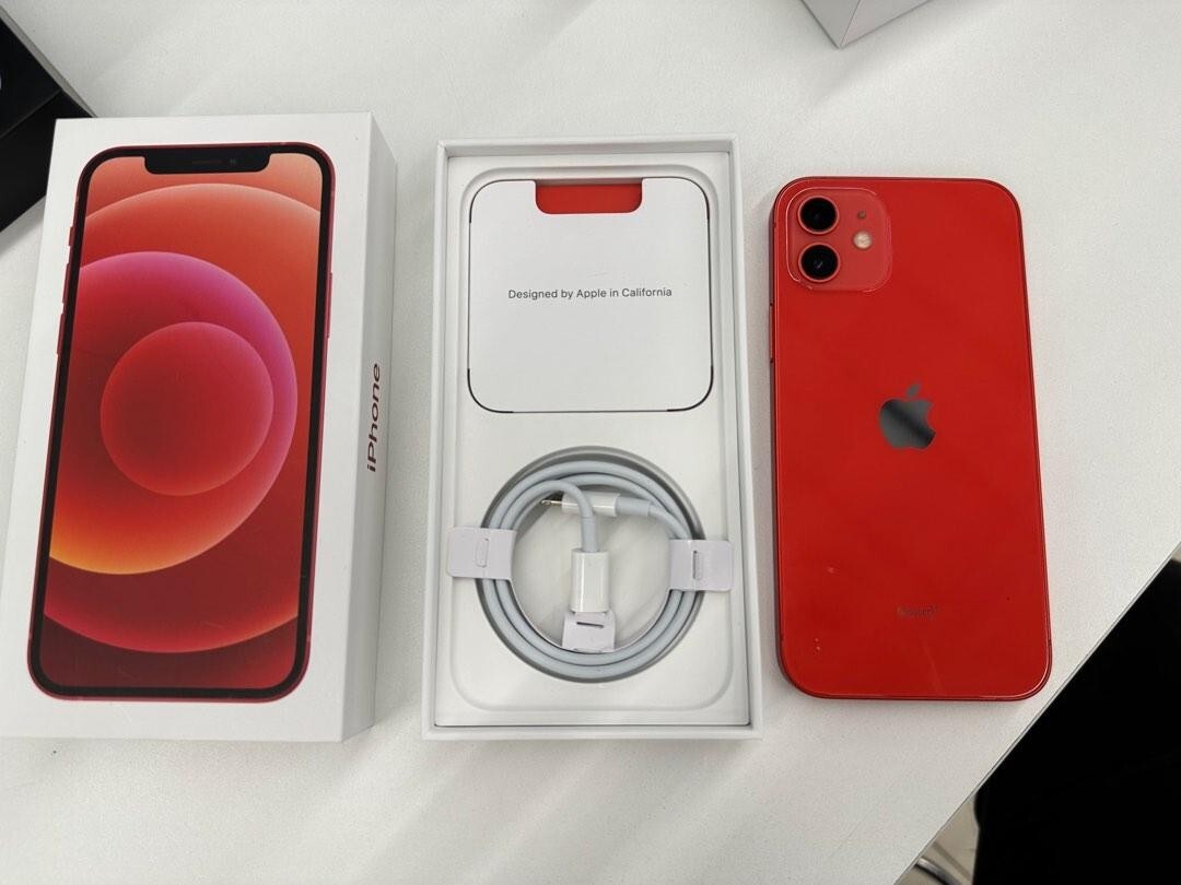 Apple iPhone 12 (PRODUCT)RED - 64GB (Unlocked) good