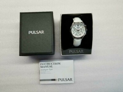 PULSAR DRESS CHRONOGRAPH DATE WHITE MOP DIAL LEATHER WOMEN'S WATCH PT3085 NEW