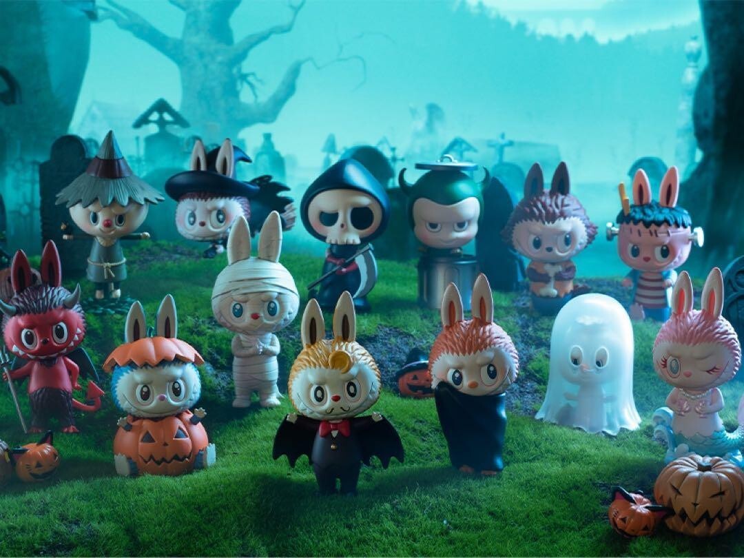 The Monster Carnival LABUBUフィギュア POPMART LABUBU THE MONSTERS Carnival Series Figure 9 pieces