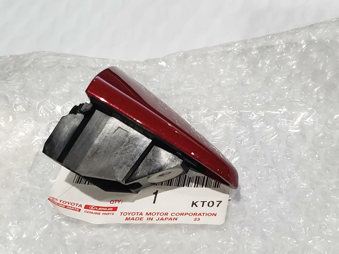 NEW LEXUS IS250 IS350 RIGHT FRONT DOOR KEY CAP COVER RED 2006 2007 2008