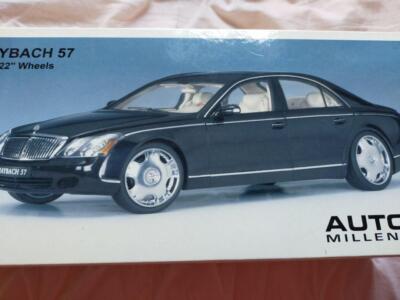 ミニカー Autoart1/18  Maybach 57 22\