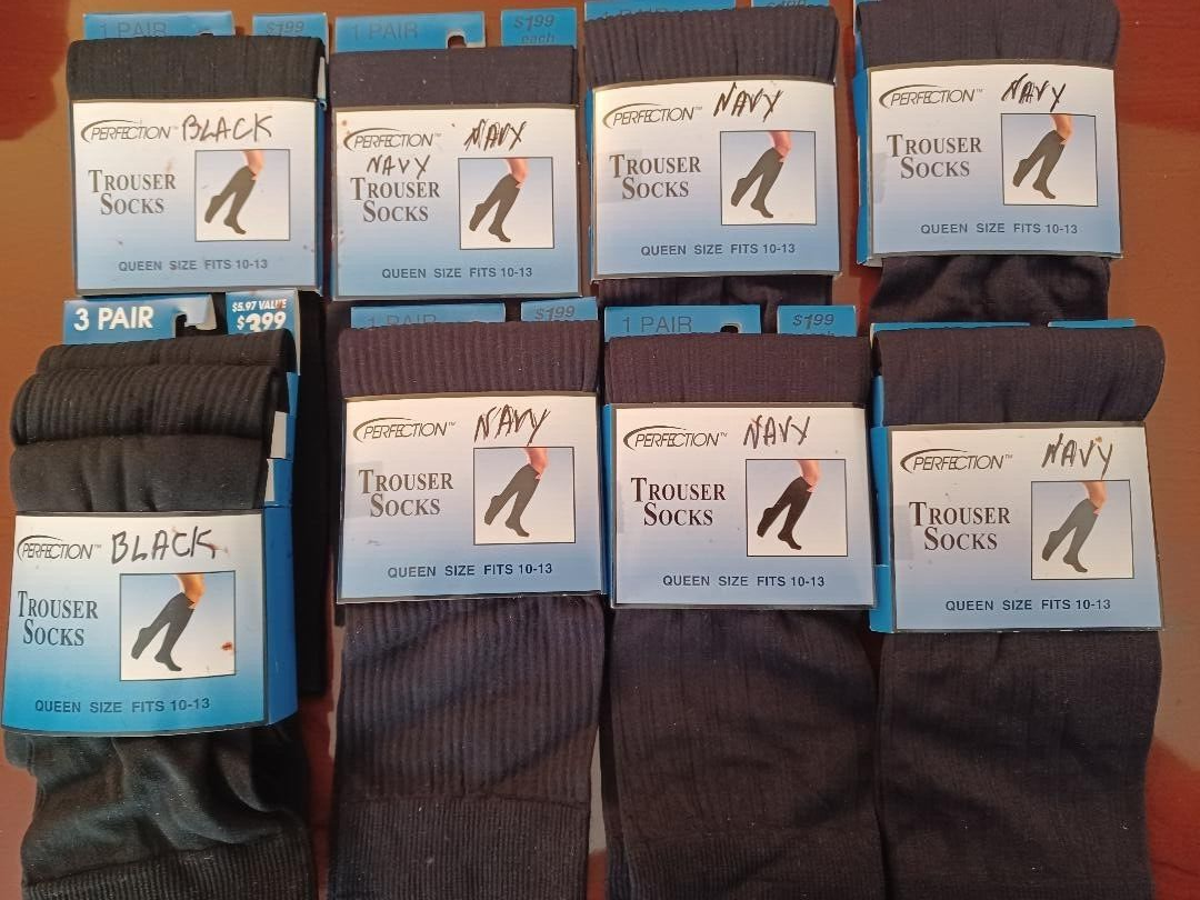Perfection Queen Size Fits 10-13 4 Black 6 Navy 10 Pairs Total Nos