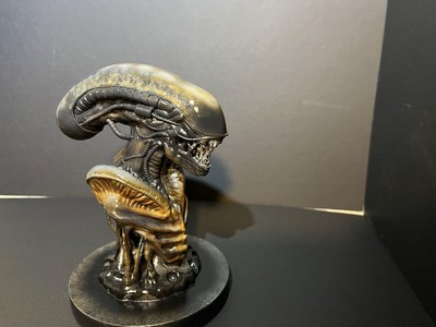 Alien Xenomorph Bust