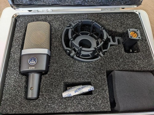 AKG ( アーカーゲー ) C214 美品 コンデンサーマイク Amazon.com: AKG Pro Audio C214 Studio Grade Professional