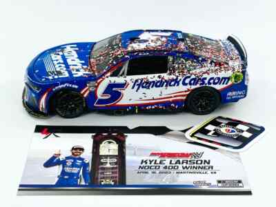 KYLE LARSON 2023 HENDRICKCARS.COM MARTINSVILLE 4/16 RACE WIN 1:24 NASCAR DIECAST