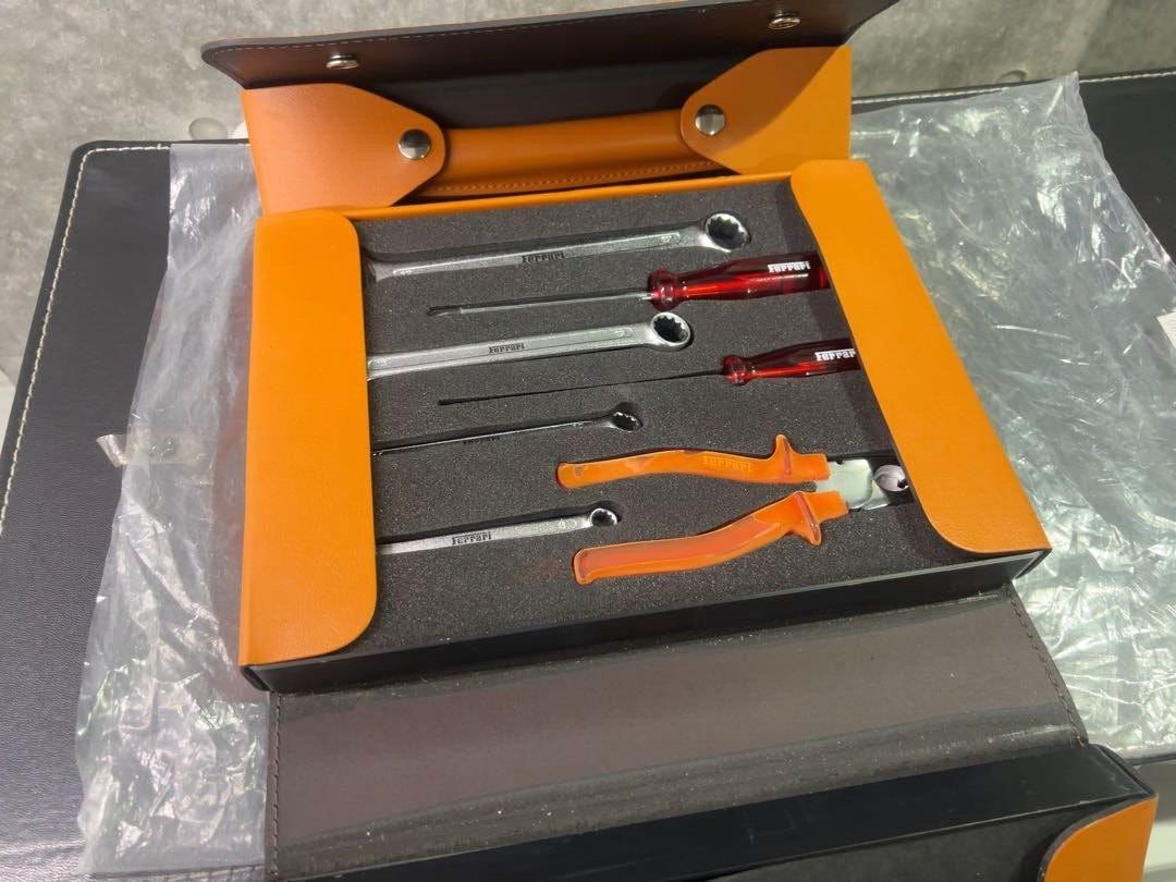 フェラーリ スーパーファスト キーボックス Amazon.co.jp: フェラーリ キーボックス Ferrari key box : おもちゃ