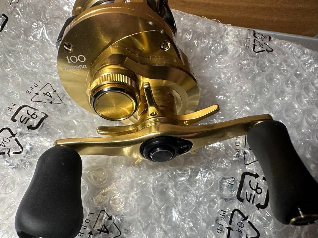 SHIMANO Bait Reel 21 CALCUTTA CONQUEST 100 RIGHT Handle From