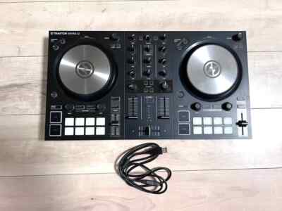 Native Instruments TRAKTOR KONTROL S2 MK2 DJ Controller