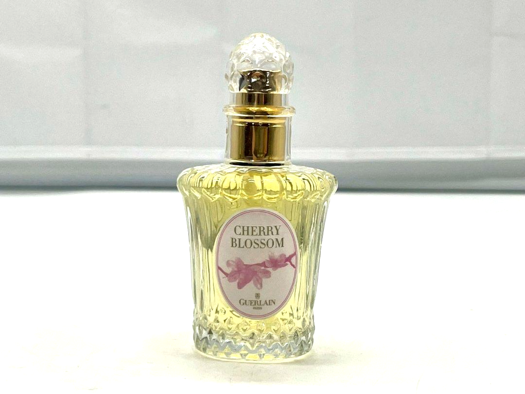 【未使用】Guerlain CHERRY BLOSSOM 2001 30ml s-l400.jpg