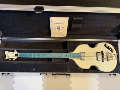 Hofner Gold Label Violin Eco Electric Bass Guitar